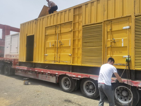 海安除了负载情况和发动机维护，还有哪些因素会影响 200kw 柴油发电机的油耗？